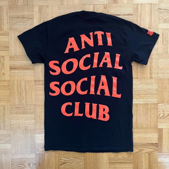 Anti social x undefeated Clearance